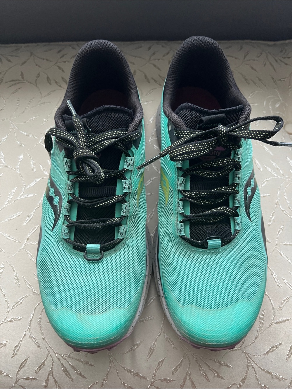 Saucony Women's Teal/Aqua Lightweight trail runners